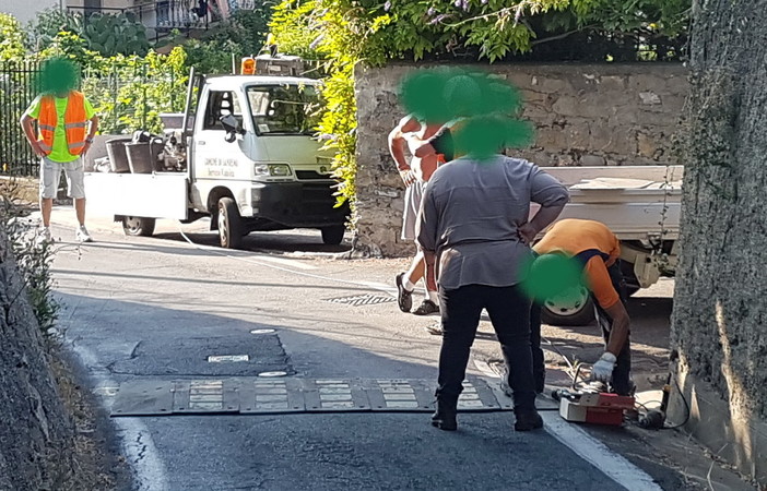 Sanremo: installati stamane dossi a San Bartolomeo, Futura Sanremo &quot;Servono asfalti nuovi e non dossi&quot;