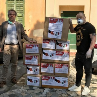Coronavirus: con Davide e Sally la comunità cinese dona le mascherine all’Ospedale di Sanremo