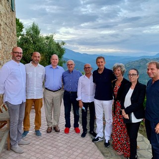 Degustazione di Rossese di Dolceacqua per il Principe Alberto di Monaco ed Ezio Greggio (Foto)