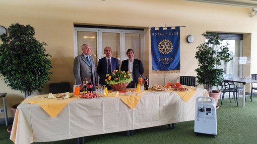 Sanremo: il locale Rotary Club ha donato un concentratore di ossigeno alla Rsa 'B. Franchiolo' (Foto)