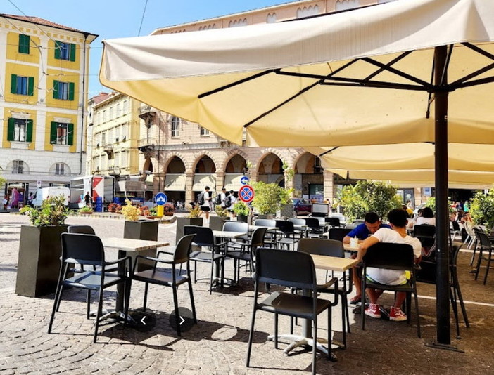 Sanremo: dehors permanente in piazza Colombo, respinto dal Tar il ricorso del ristorante