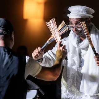 Cervo: Omar Sosa ed Ernesttico in B-Black: il jazz cubano inaugura il Festival di Cervo sul sagrato dei Corallini