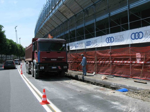 E nei cantieri (di e con) Scavo Ter non gradiscono le foto