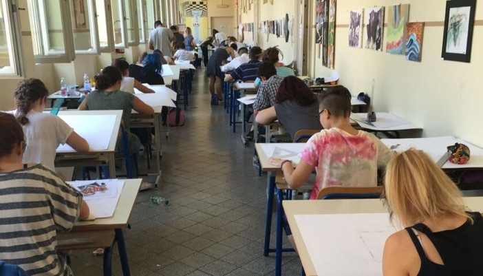 Maturità, gli auguri dalla Regione &quot;Un abbraccio speciale a tutti gli studenti&quot;