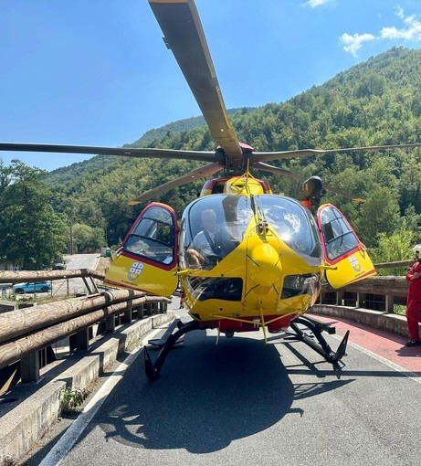 Molini di Triora: malore per un 46enne al Laghetto delle Noci, trasporto in elicottero a Pietra Ligure