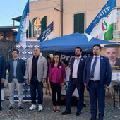 Vallecrosia, tanti sostenitori all'incontro elettorale con Gianni Berrino e Fratelli d'Italia