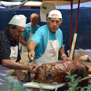 A Farigliano (CN) conto alla rovescia per la &quot;Festa del Bôn Vin&quot;, tra enogastronomia, sfide secolari e tanto divertimento