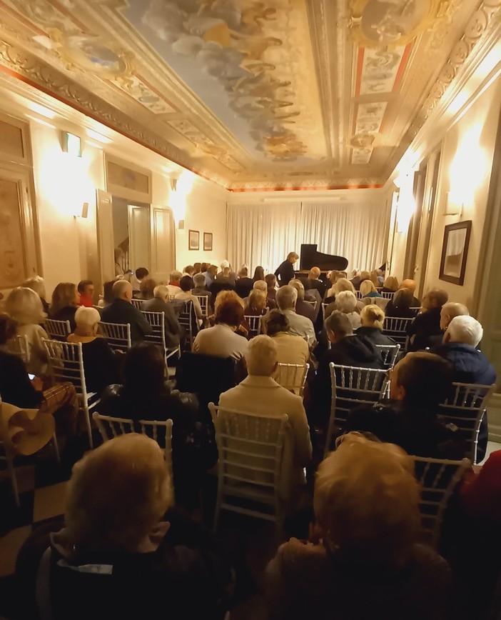 Sanremo: il concerto del Duo Novecento chiude la stagione del “Festival d'Autunno” a Villa Nobel