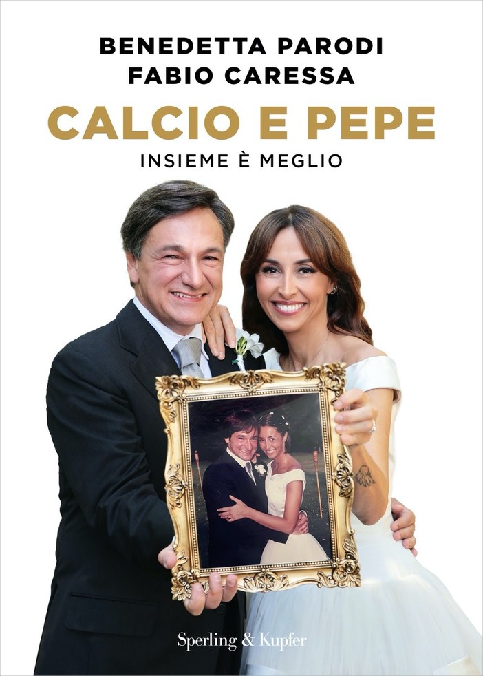 Sanremo: con la presentazione del libro 'Calcio e pepe, insieme è meglio' Fabio Caressa ed Elisabetta Parodi domani al Casinò