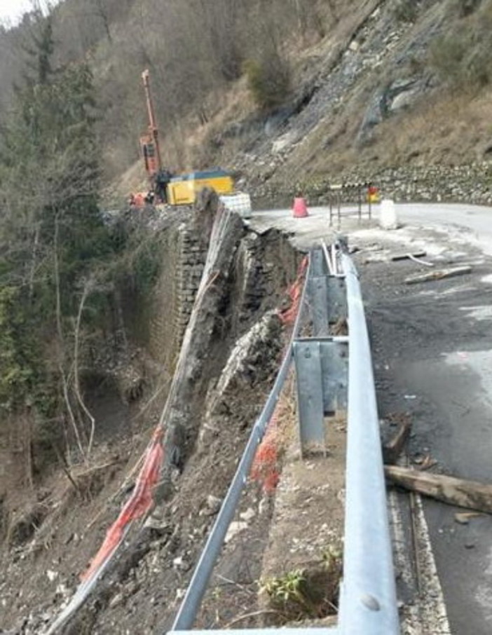 Molini di Triora: nuovi problemi per la Provinciale 548 della Valle Argentina chiusa a un chilometro dal paese