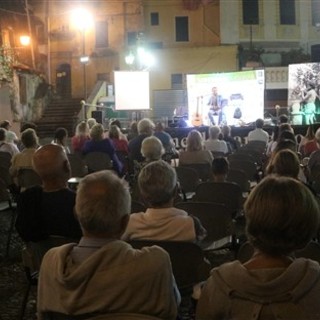 Sanremo grande successo per l'omaggio a Italo Calvino