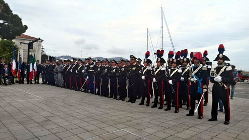 Imperia: autorità civili, militari e religiose al 203° anniversario dei Carabinieri, premiato il Capitano De Alescandris (Foto)