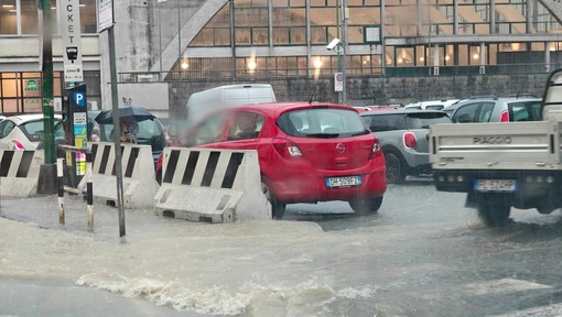 Stato di allerta per il maltempo: anche in Costa Azzurra diramato il livello arancione