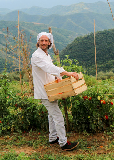 Federico Lanteri lo chef contadino: &quot;Ho scelto di lasciare la costa per andare a Pigna in val Nervia”