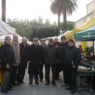 Anche l'Assessore Regionale Barbagallo oggi al 'Farmer Market - Gli Orti di Diano'