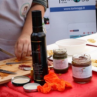 L’Olio EVO del frantoio 'Secondo' di Montalto Ligure grande protagonista del Contest dedicato al Peperone di Carmagnola