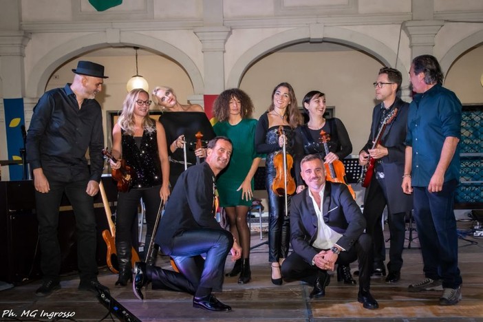 Diano Marina: Singing Musical, un ‘viaggio’ in America, domani per il pubblico di Villa Scarsella