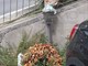 Sanremo: fiori lasciati marcire a quattro mesi dalla cerimonia dei Martiri delle Foibe (Foto)