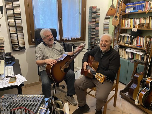 &quot;Signora Libertà&quot;, Gian Piero Alloisio e Flaco Biondini in concerto a Camporosso (Foto)