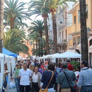 Imperia: al via l'11esima edizione della Fiera del Libro