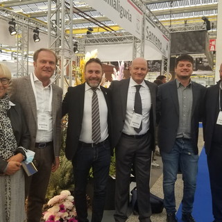 Floricoltura: Piana “La Liguria in olanda per potenziare ulteriormente l’export e ritrovarsi in presenza”