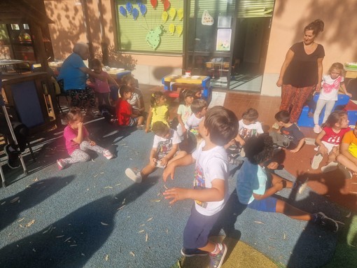 Sanremo: 'Festa dei Nonni' oggi alla scuola dell'infanzia di frazione Poggio (Foto)