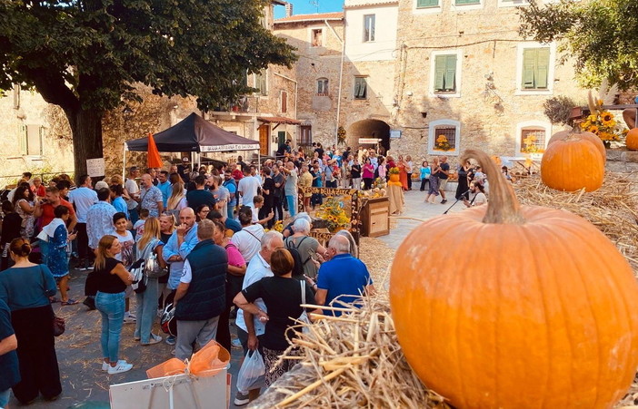 Vallecrosia: tutto pronto per la festa della zucca nel centro storico