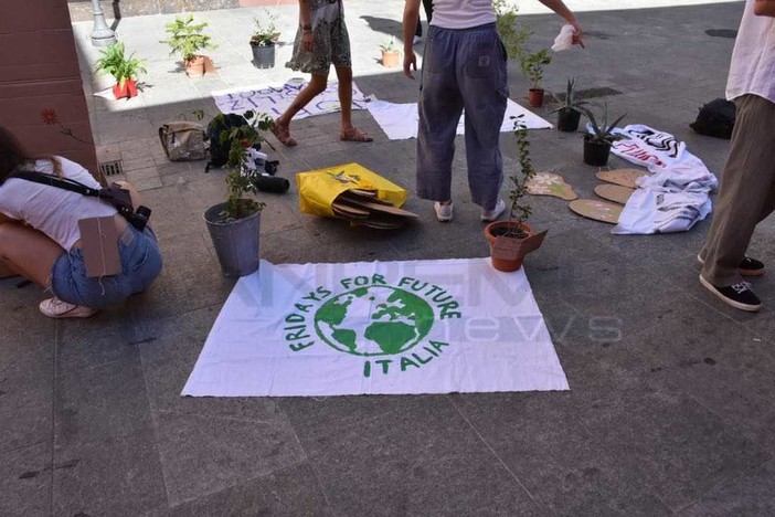 Resistenza climatica: Fridays For Future domani mattina a Sanremo per la giustizia climatica e sociale