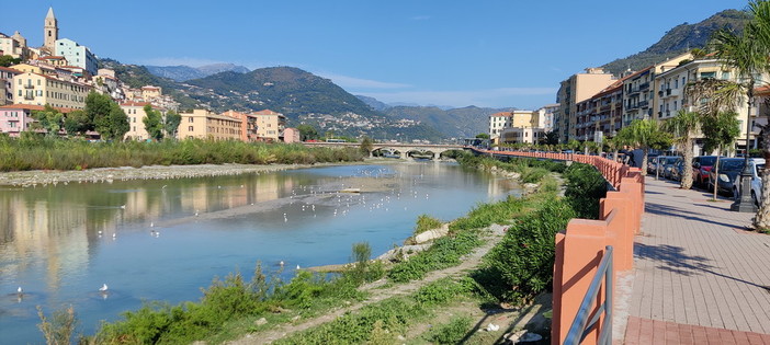 Ventimiglia: rimozione auto dal Roya, interrogazione di Ioculano. Giampedrone &quot;Manca la documentazione dal Comune&quot;