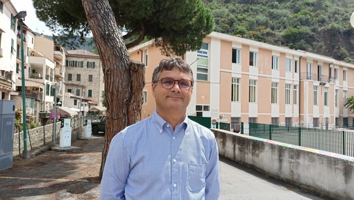 Lezione di legalità, i carabinieri incontrano gli studenti di Dolceacqua (Foto e video)