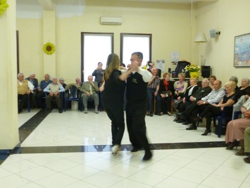 Sanremo: grande successo oggi pomeriggio al centro ricreativo 'Il Melograno' per la 'Festa della Donna'