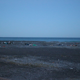 Ventimiglia: foce del Roya deserta, i migranti trasferiti in due chiese, in attesa dello spostamento in Seminario