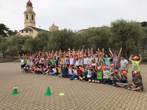 San Bartolomeo al Mare: stamattina i giochi sportivi di fine anno alla scuola Primaria 'Alba Filipponi'