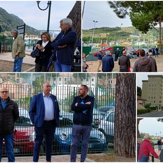 Capannone alle Garibbe, confronto acceso tra i residenti e i candidati sindaco di Vallecrosia (Foto e video)