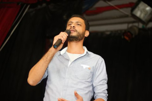La poesia non si imprigiona: il Club Tenco chiede l’immediata liberazione del poeta egiziano Galal El-Behairy