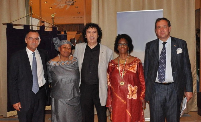 Claudio Formisano, Nomvuyo Nokwe, Paolo Alberti, Thenjiwe E. Mtintso ed Enrico De Barbieri