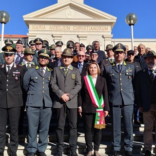 Vallecrosia, l'associazione nazionale finanzieri d'Italia di Ventimiglia ricorda i colleghi defunti (Foto e video)