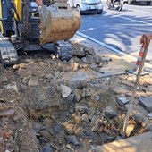 Sanremo: guasto alla tubatura, spiagge senza acqua in corso Imperatrice