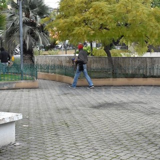 Sanremo: spaccia droga ai giardini Medaglie d'Oro, 61enne matuziano fermato dalla Polizia
