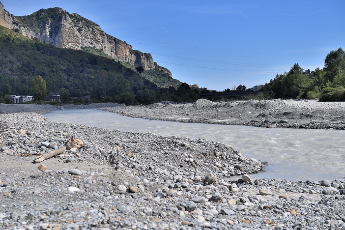 Oggi l'incontro tra Ventimiglia e Mentone per i problemi sul Roya: si prospetta un'estate difficile per l'acqua