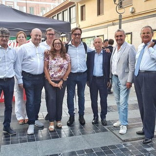 Elezioni politiche, i candidati di Forza Italia incontrano i cittadini a Sanremo e Ventimiglia