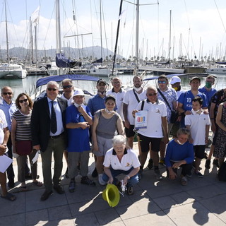 Handarpermare: con l'estate via al primo corso di avvicinamento alla vela i non vedenti