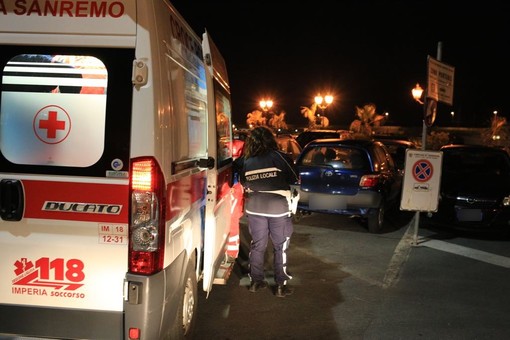 Sanremo: investita mentre fa jogging in un luogo buio di piazzale Vesco, 50enne portata in ospedale (Foto)