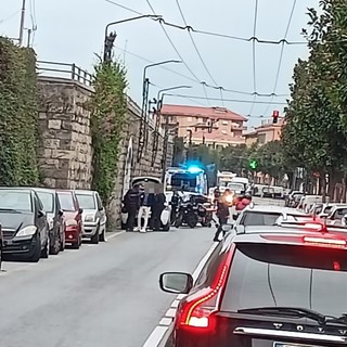 Ventimiglia, incidente stradale in corso Genova: traffico in tilt (Foto)