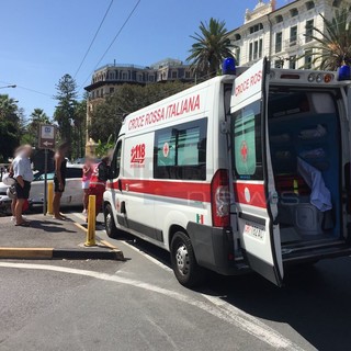 Sanremo: svolta vietata in piazza Cesare Battisti, lettore auspica l'installazione di telecamere