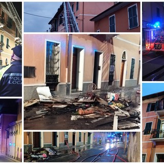 Le foto dell'incendio di via Generale Ardoino