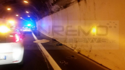 Ventimiglia: tenta di attraversare il confine a piedi insieme ad altri profughi suoi familiari, migrante 17enne muore investita da un Tir (Foto)