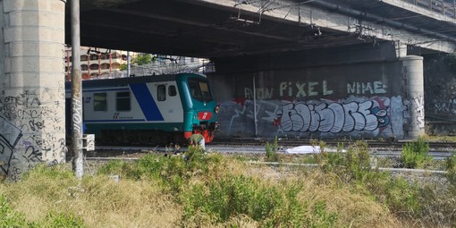 Ventimiglia: indagini in corso per il 18enne morto oggi sotto il treno, secondo i genitori era un ragazzo senza problemi