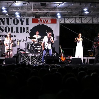 Riva Ligure: dopo un ferragosto da record, stasera torna la musica in piazza Ughetto con i 'Nuovi Solidi'