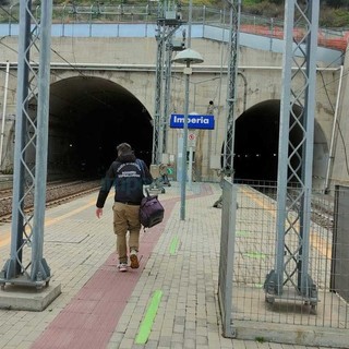 Tragedia sui binari tra Taggia e Imperia: uomo muore travolto da un treno in galleria